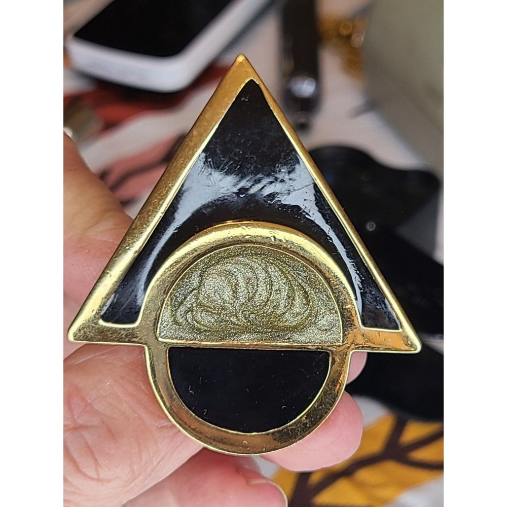TRIFARI GEOMETRIC ENAMEL PIN